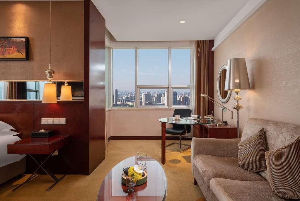 Ramada Zibo Hotel Room photo