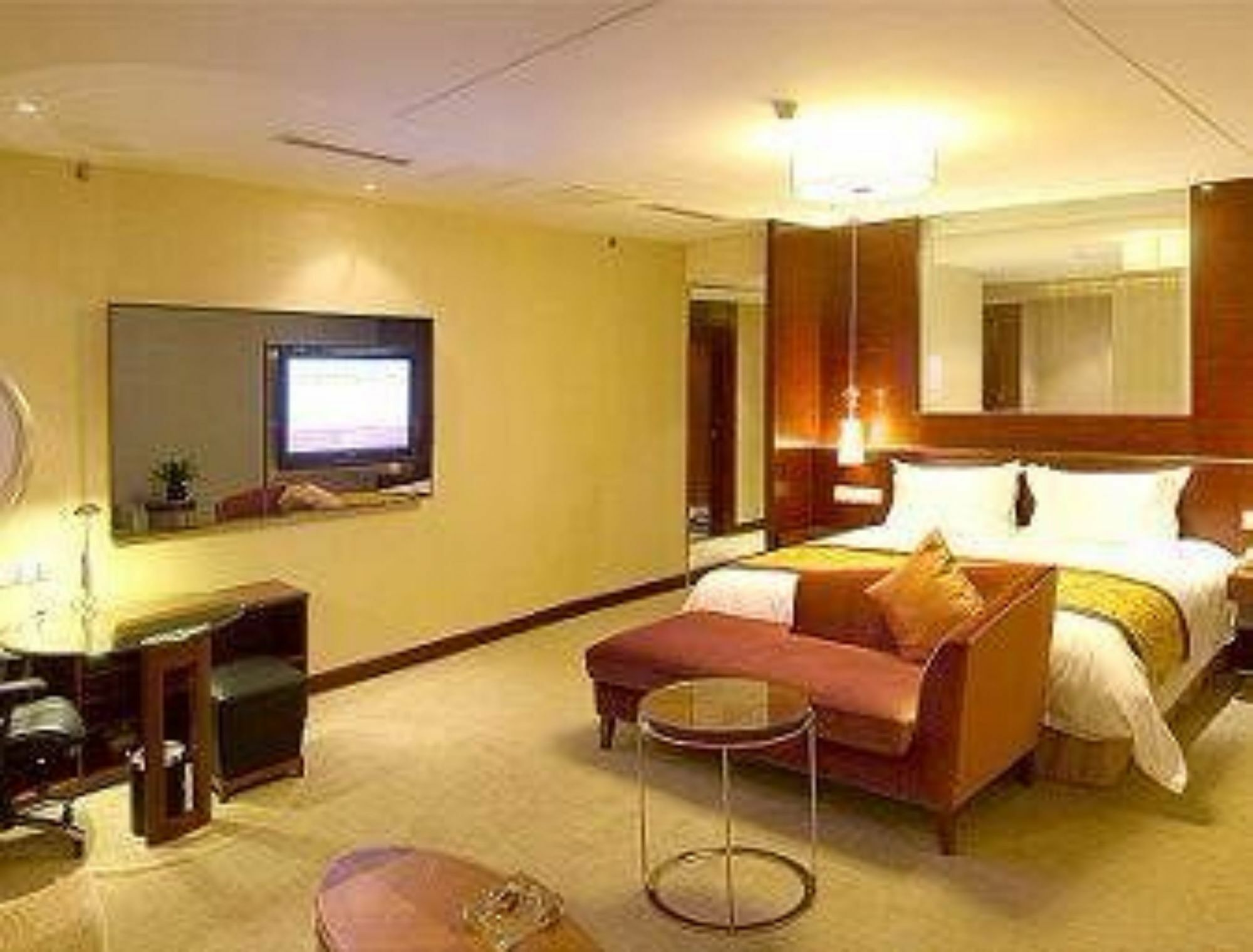 Ramada Zibo Hotel Room photo